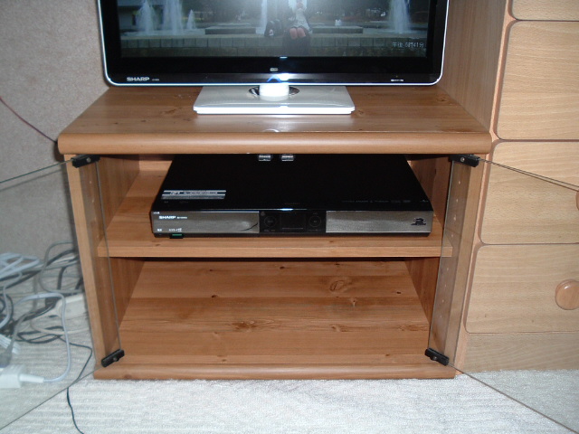 �e���r��̒��ɓ��ꂽ���R�[�_�[