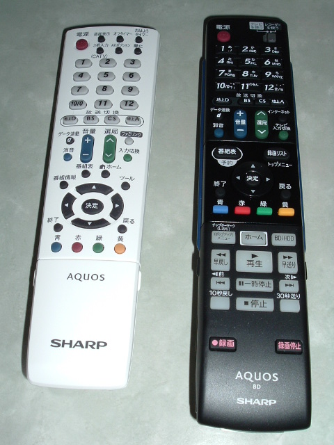 �e���r�ƃ��R�[�_�[�̃����R��