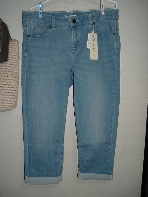 デニムのパンツ