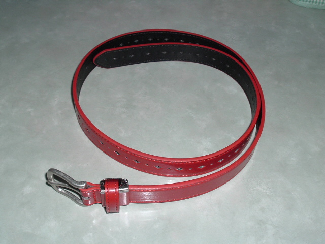 �Ԃ��x���g