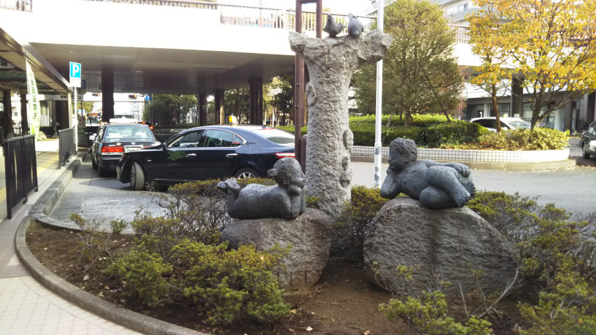 �q�ǂ��ƒ��̑�