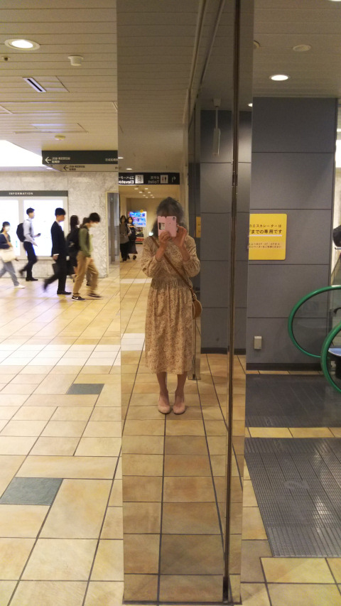 YUWA�̉ԕ������s�[�X