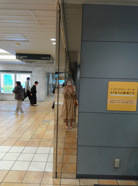 YUWA�̉ԕ������s�[�X3